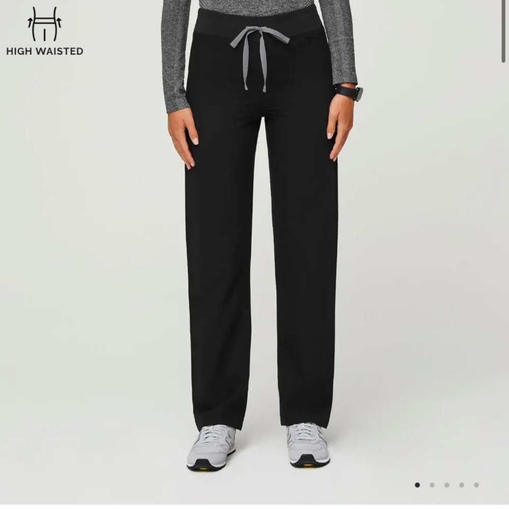 Figs black scrubs NWT ST bottoms